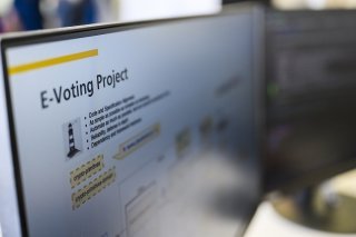 La Poste avait arrêté les essais de son système de vote électronique en 2019, après la découverte de failles (archives).